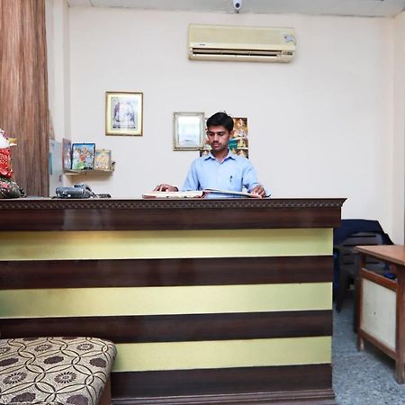 Spot On 29024 Jageer Palace Hotel Narela Ngoại thất bức ảnh